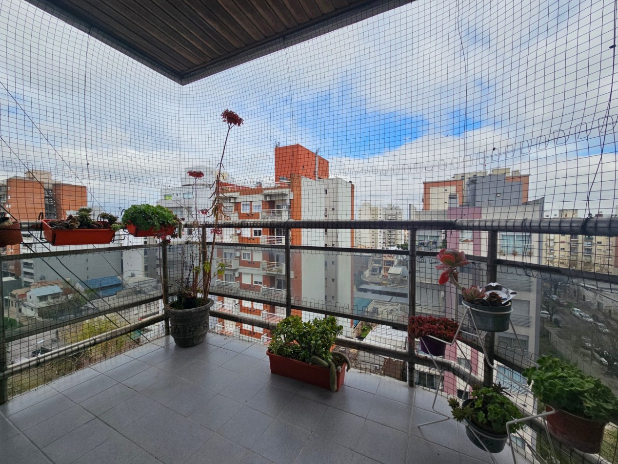 Espectacular Piso de 3 Ambientes C/Cochera en Moron Sur Apto Credito Hipotecario