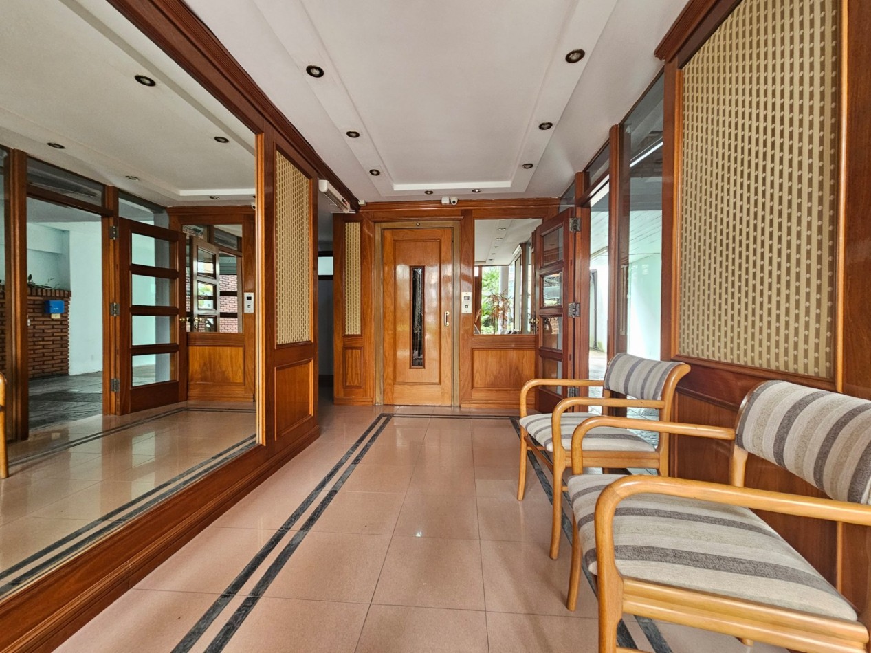 Espectacular Piso de 3 Ambientes C/Cochera en Moron Sur Apto Credito Hipotecario