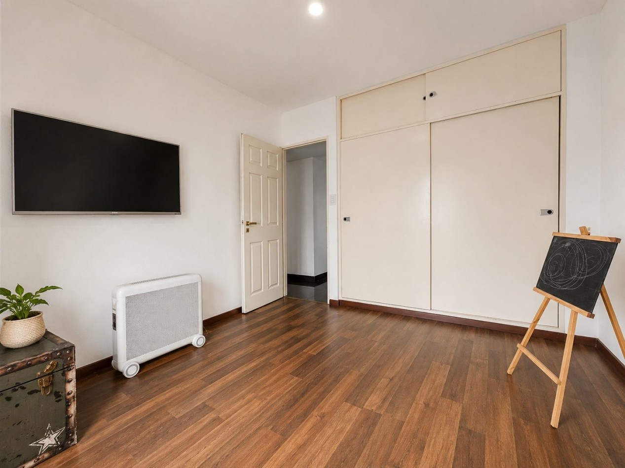Espectacular Piso de 3 Ambientes C/Cochera en Moron Sur Apto Credito Hipotecario
