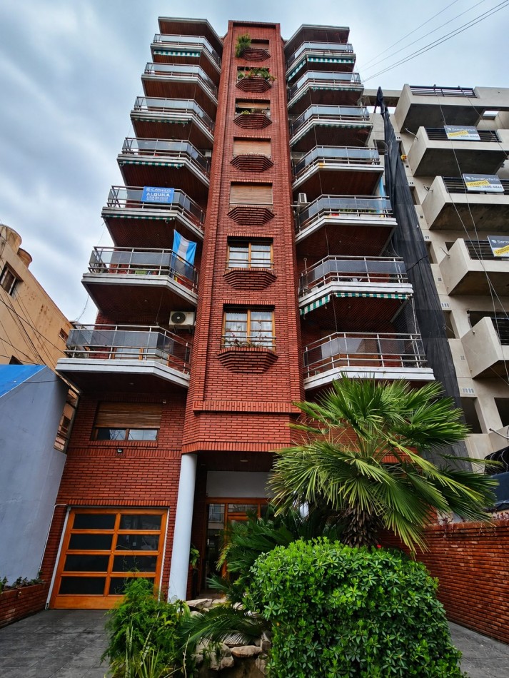 Espectacular Piso de 3 Ambientes C/Cochera en Moron Sur Apto Credito Hipotecario