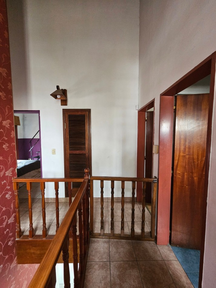 Chalet 5 Amb C/Piscina y Cochera en Ituzaingo Norte