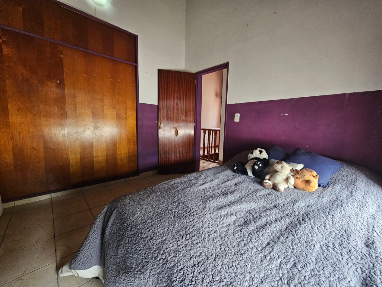 Chalet 5 Amb C/Piscina y Cochera en Ituzaingo Norte