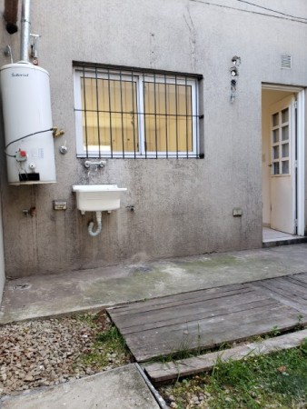 Duplex 2 AMBIENTES en Castelar Norte Apto Credito