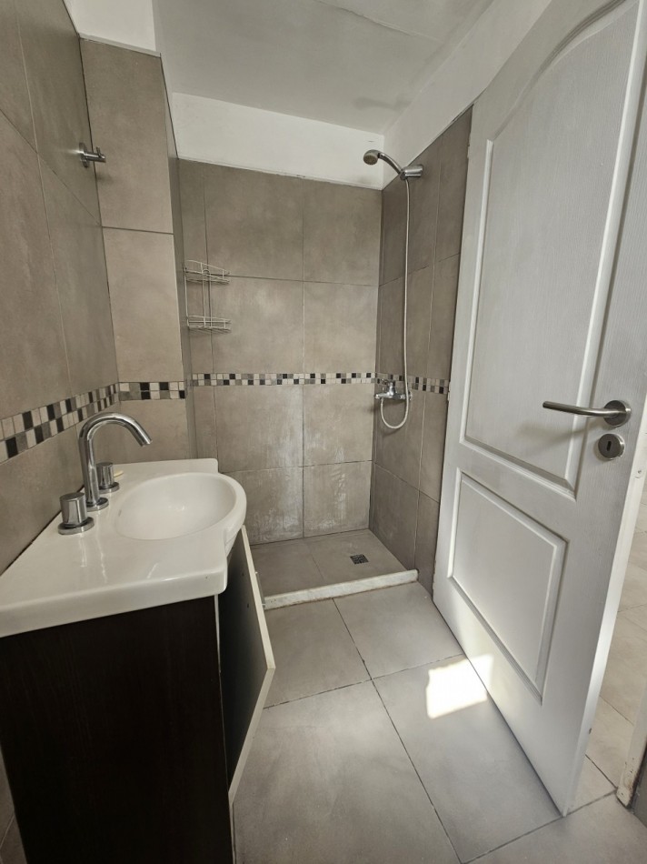 Alquiler Monoambiente En Castelar Centro