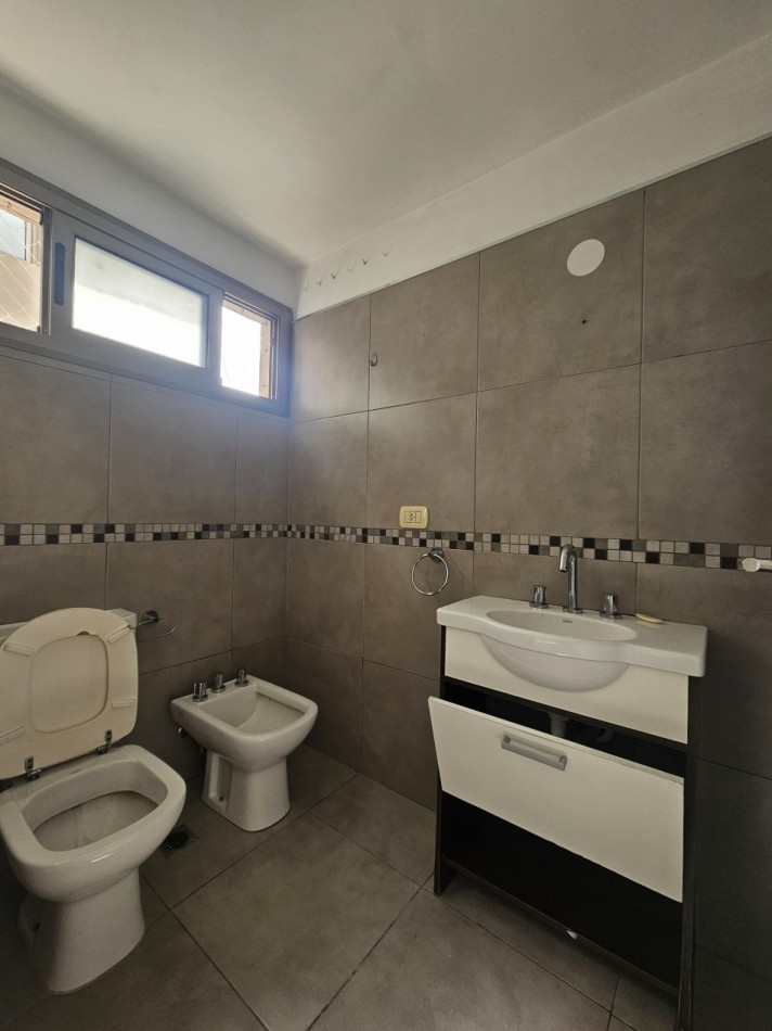 Alquiler Monoambiente En Castelar Centro