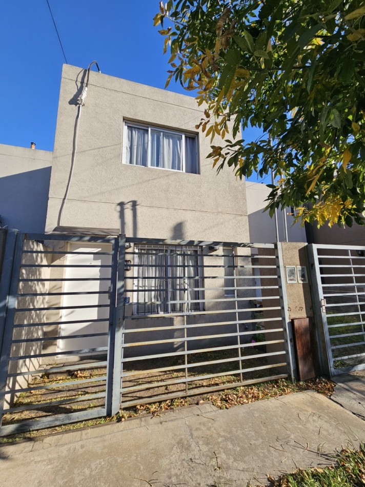 Duplex 2 AMBIENTES en Castelar Norte Apto Credito
