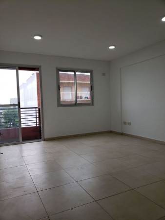 Venta de Departamento 2 AMBIENTES en Morón Centro