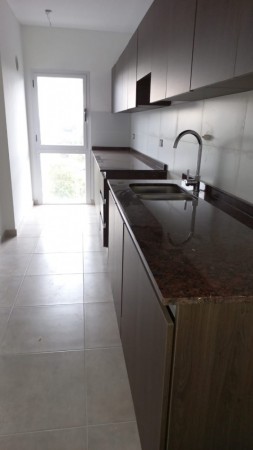 Alquiler VISAGE - Edificio de Categoria Depto 3 Ambientes c/cochera Ituzaingo Sur