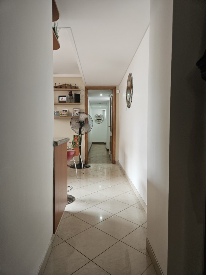 Alquiler Piso de 5 Ambientes C/Cochera en el Centro de Castelar Norte