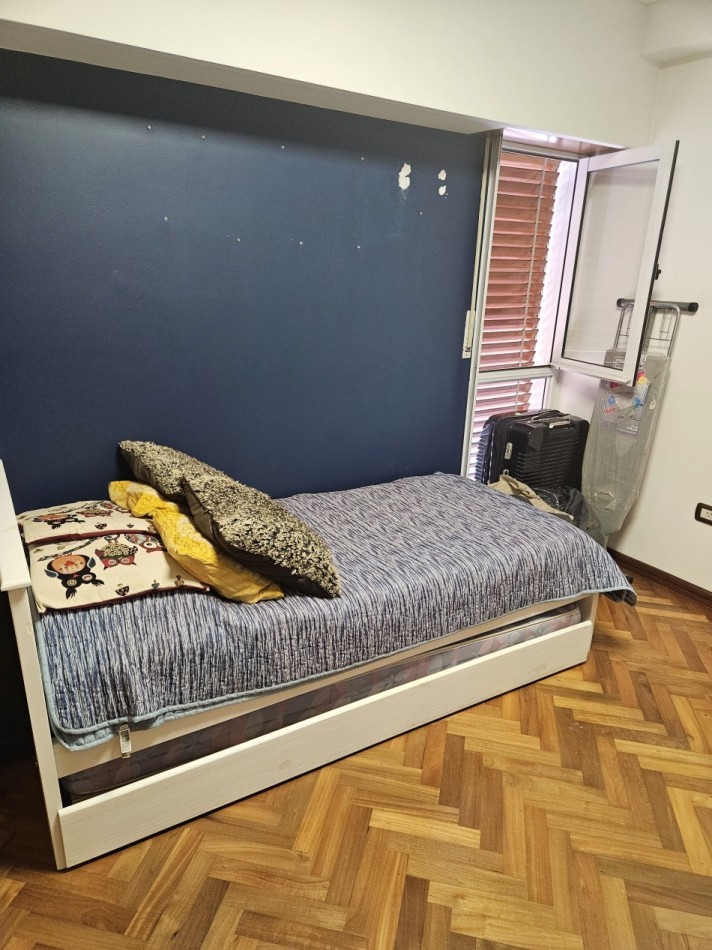 Alquiler Piso de 5 Ambientes C/Cochera en el Centro de Castelar Norte