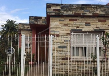 Venta de Casa 4 AMBIENTES en Marcos Paz