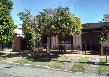 Alquiler Casa 3 Amb C/Cochera en Castelar Sur