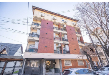 Oportunidad Depto 2 Ambientes C/Balcon Bajas Expensas en Moron 