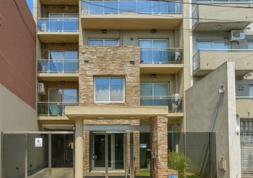 Depto 2 Amb C/Terraza Privada En El Centro de Castelar Norte Apto Credito