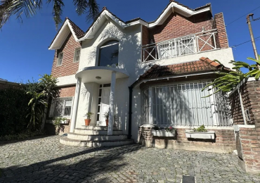 Chalet 5 Amb C/Parque Pileta En Castelar Sur Apto Credito