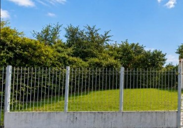 Lote Con Quincho Nuevo en Moron Norte