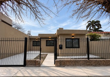 Casa 3 Ambientes a Estrenar con Cochera - Ituzaingo Norte - Apto Credito Hipotecario
