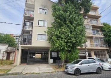 Depto 2 Ambientes Luminoso Apto Credito En Moron Sur